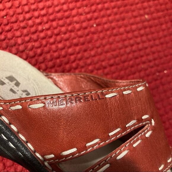 MERRELL Sz  6 Leather Tan Brown Stitch Embellishment Comfort Slip On Shoes - Picture 6 of 7